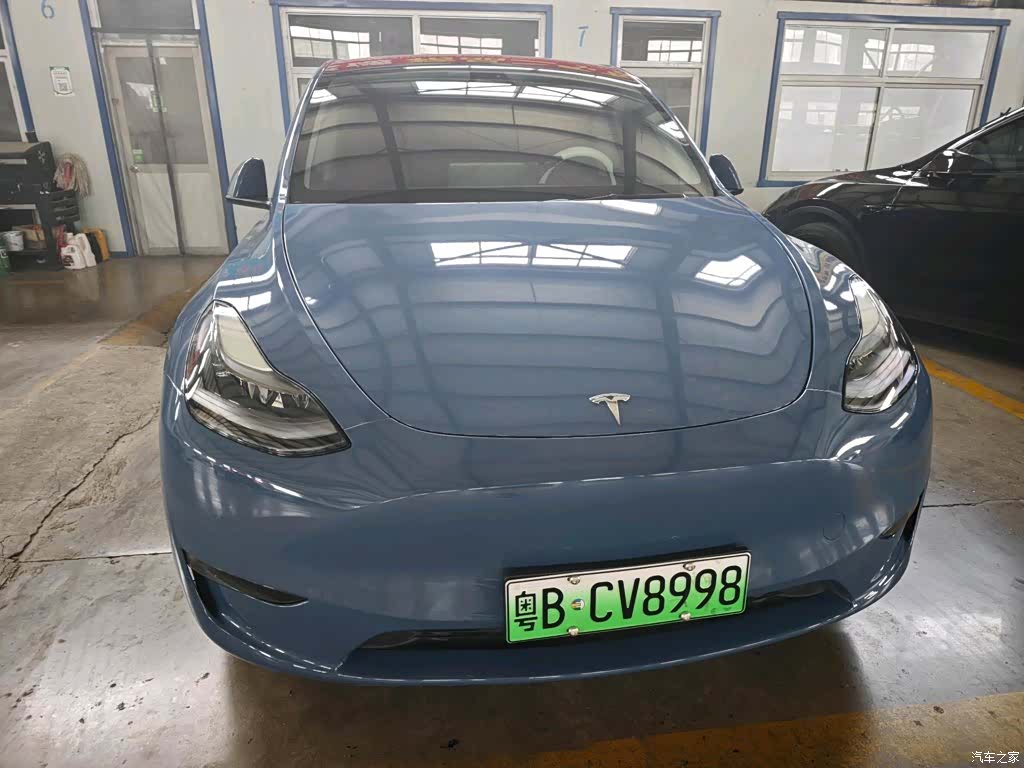 Tesla Model Y, 2021 7