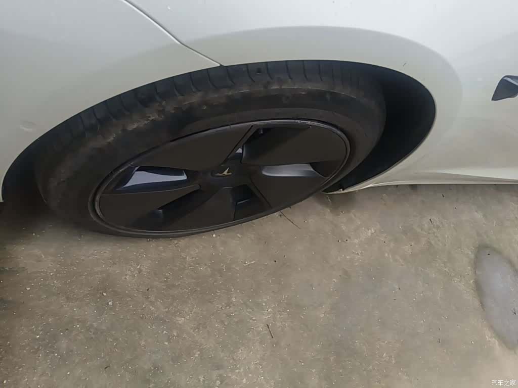 Tesla Model 3, 2023 23