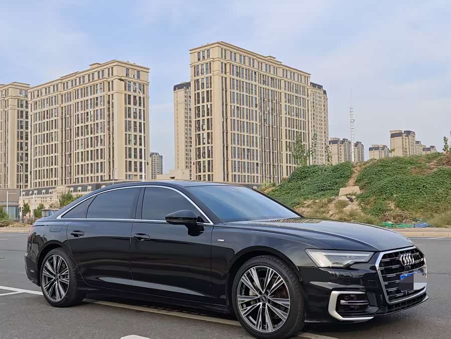 Audi A6L 2024, фото 3