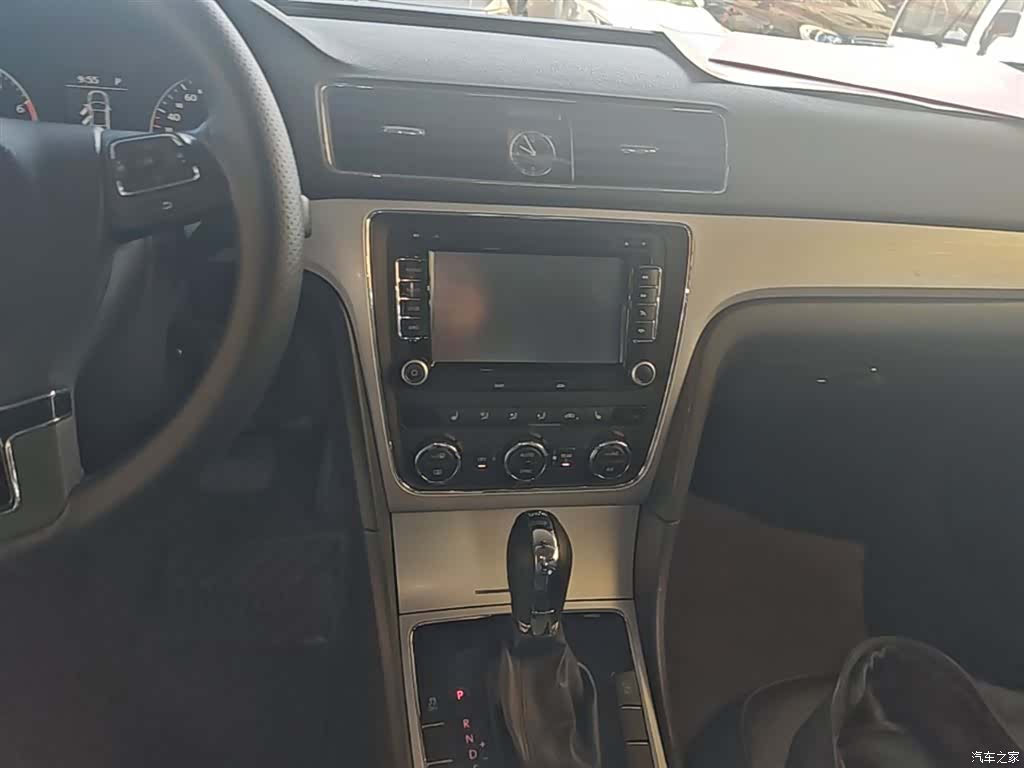 Volkswagen Passat, 2016 13