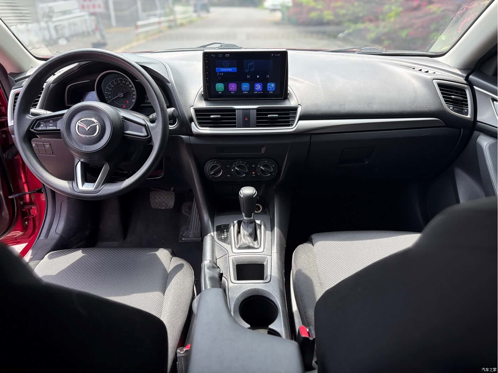 Mazda Mazda3, 2019 8
