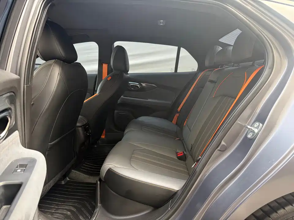 Trumpchi Shadow Leopard