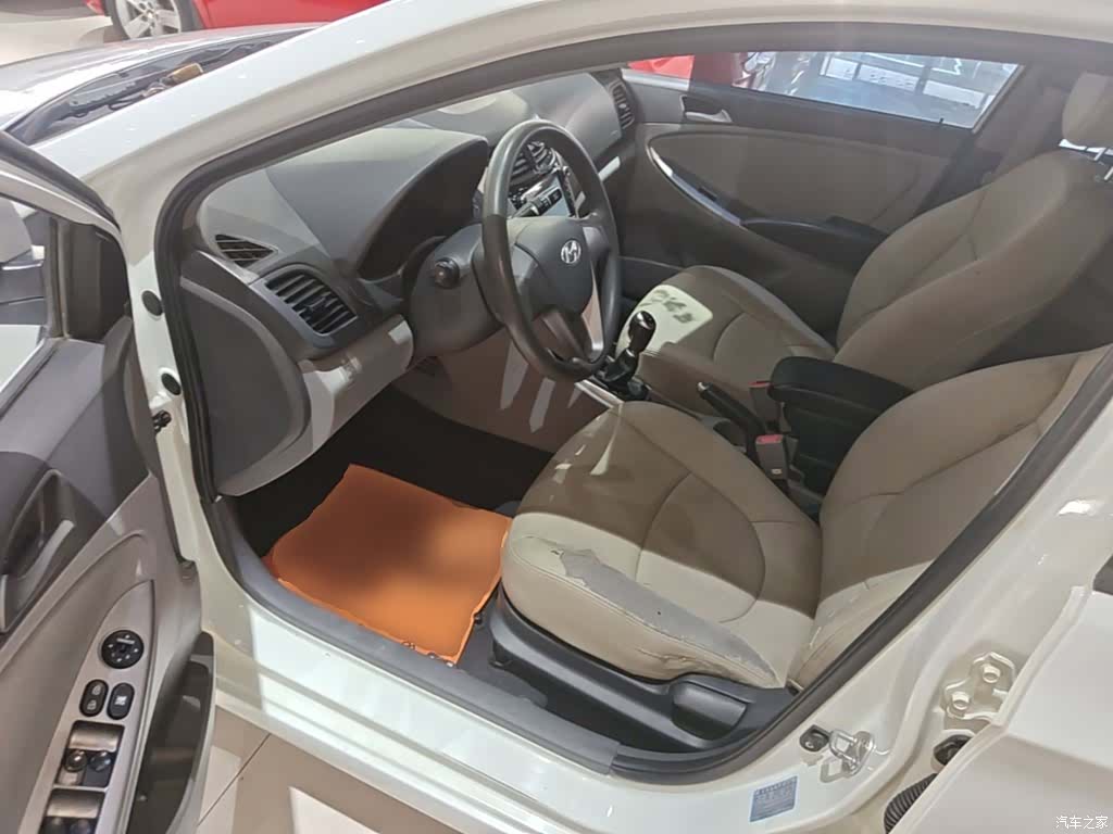 Hyundai GLS, 2016 16