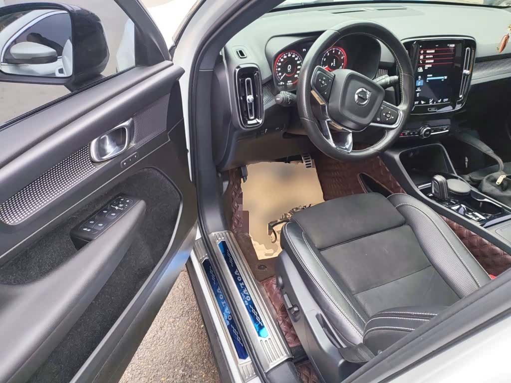 Volvo XC40, 2020 12