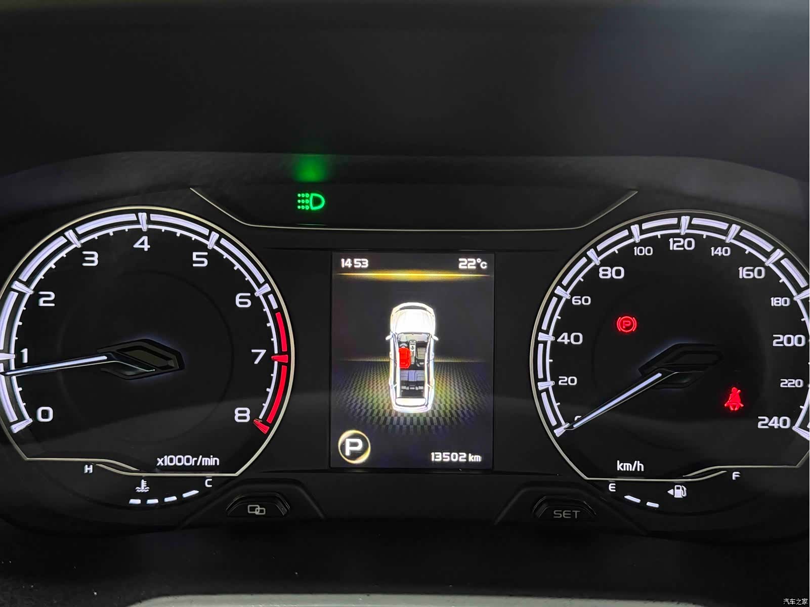 Geely X6, 2022 23