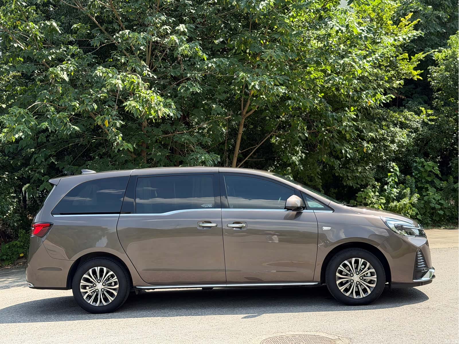 Buick GL8, 2024 7