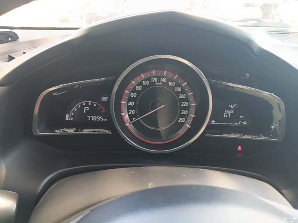 Mazda Mazda3, 2016 12