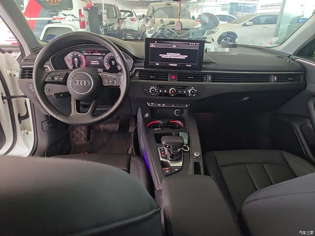 Audi A4L, 2022 10
