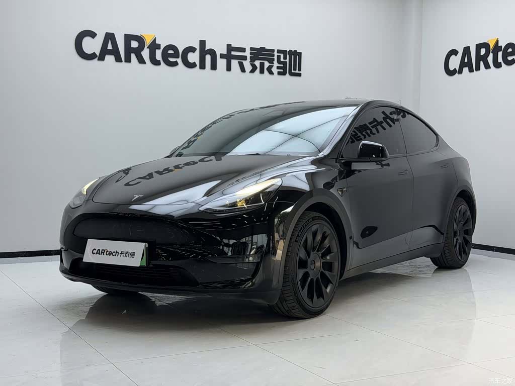 Tesla Model Y, 2021 1