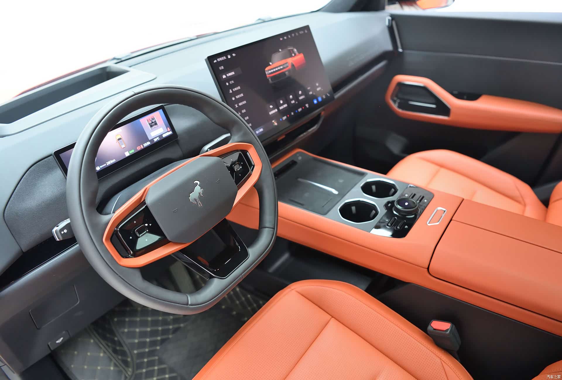 Ford Bronco, 2025 12