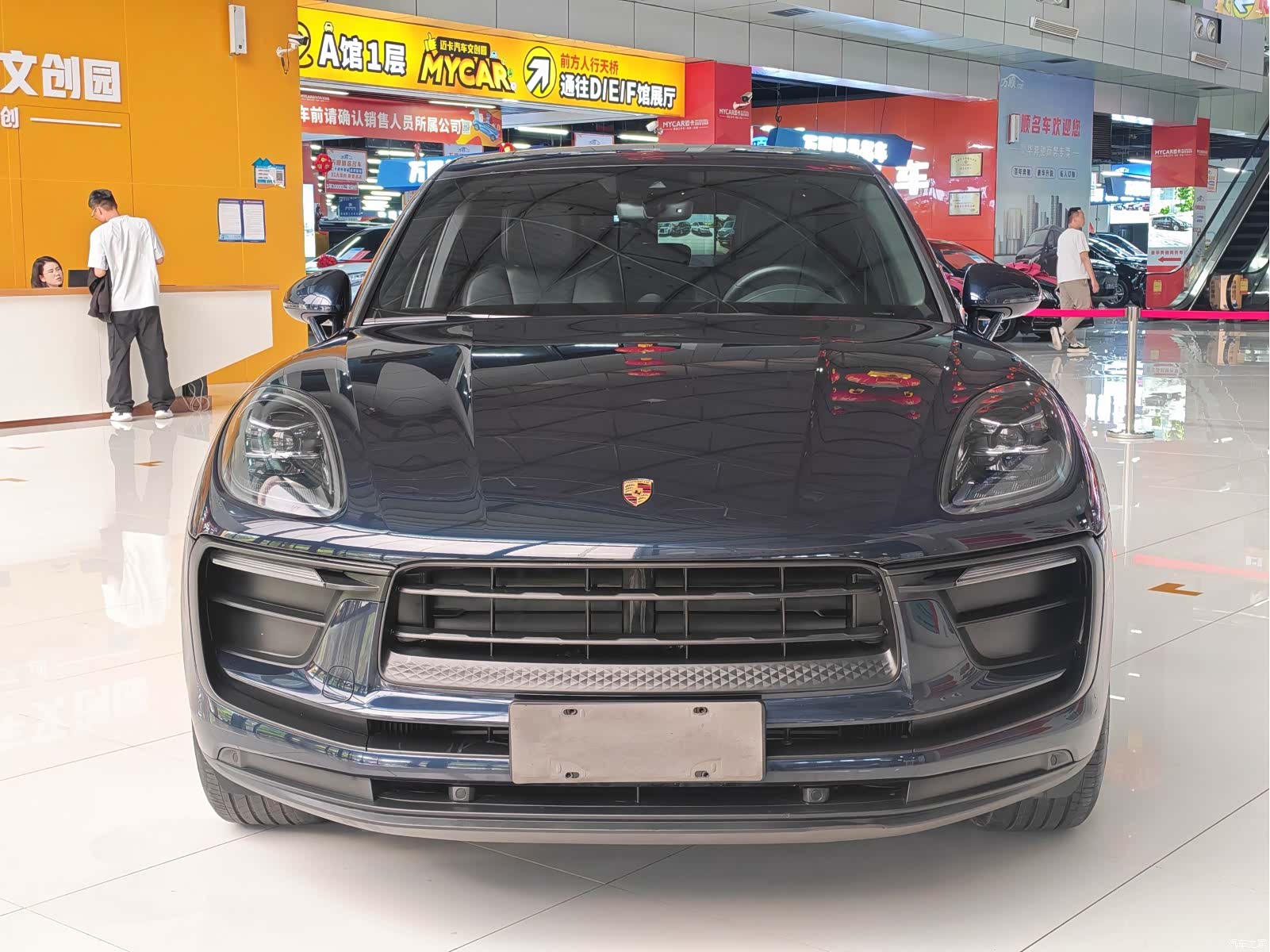 Porsche Macan, 2022 2