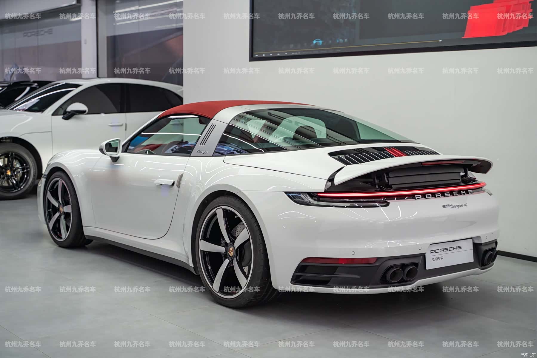 Porsche 911, 2024 все фото