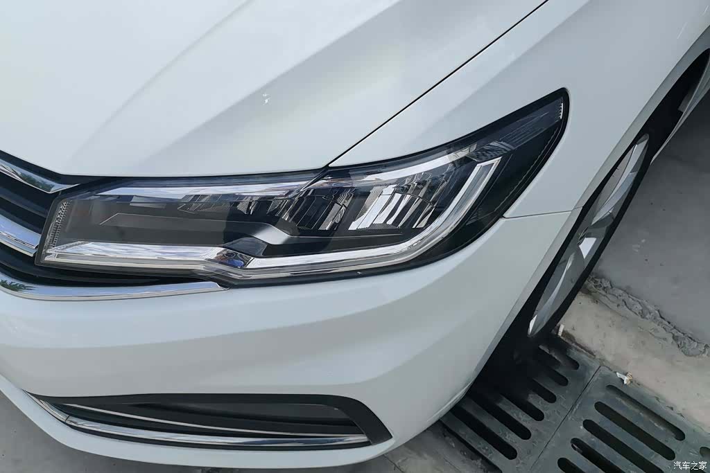 Volkswagen Bora, 2018 все фото