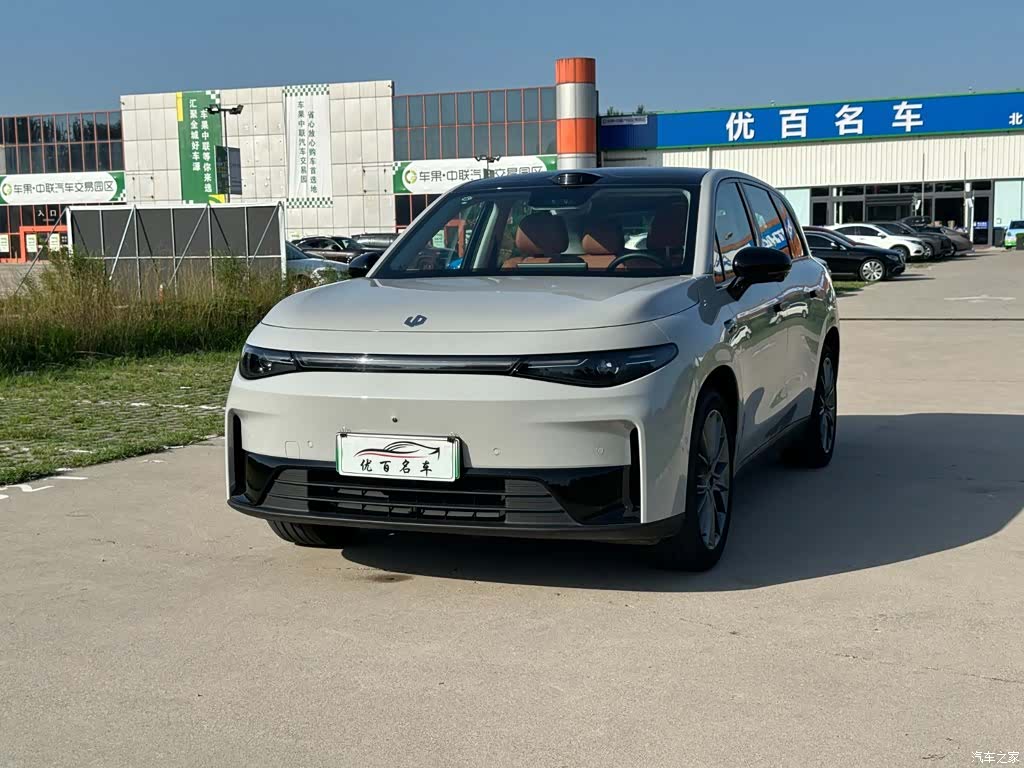 Leapmotor C10, 2025 1