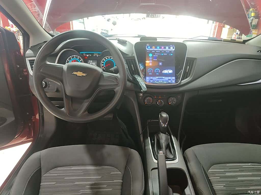 Chevrolet 320, 2018 10