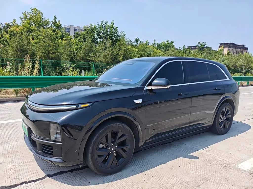 Li Auto L7