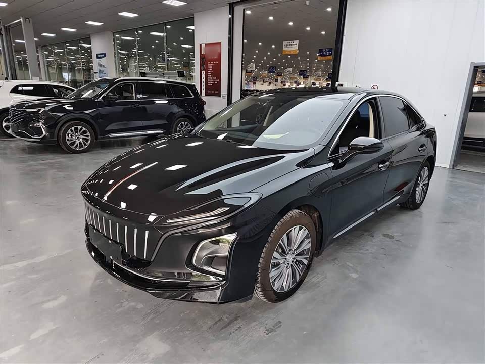 Hongqi E-QM5 Hongqi E-QM5