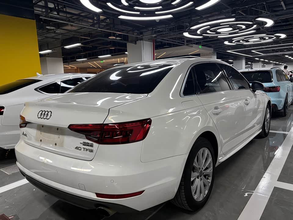 Audi A4L