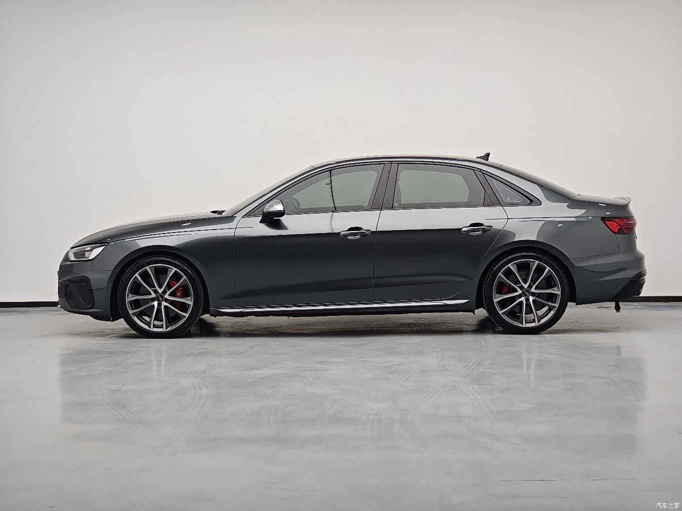 Audi S4, 2025 14