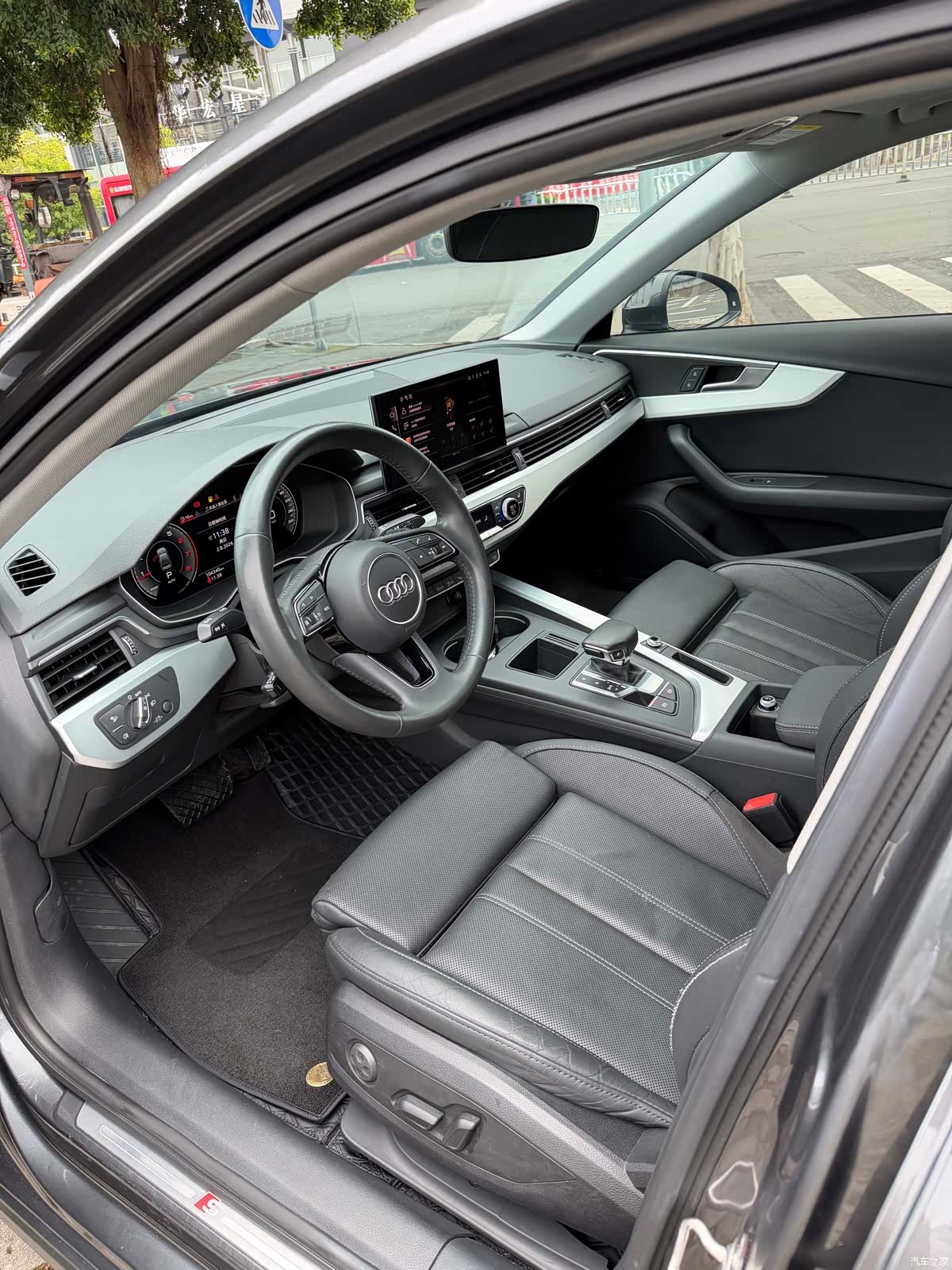 Audi A4L, 2021 6
