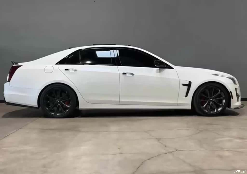 Cadillac ATS-L, 2018 6