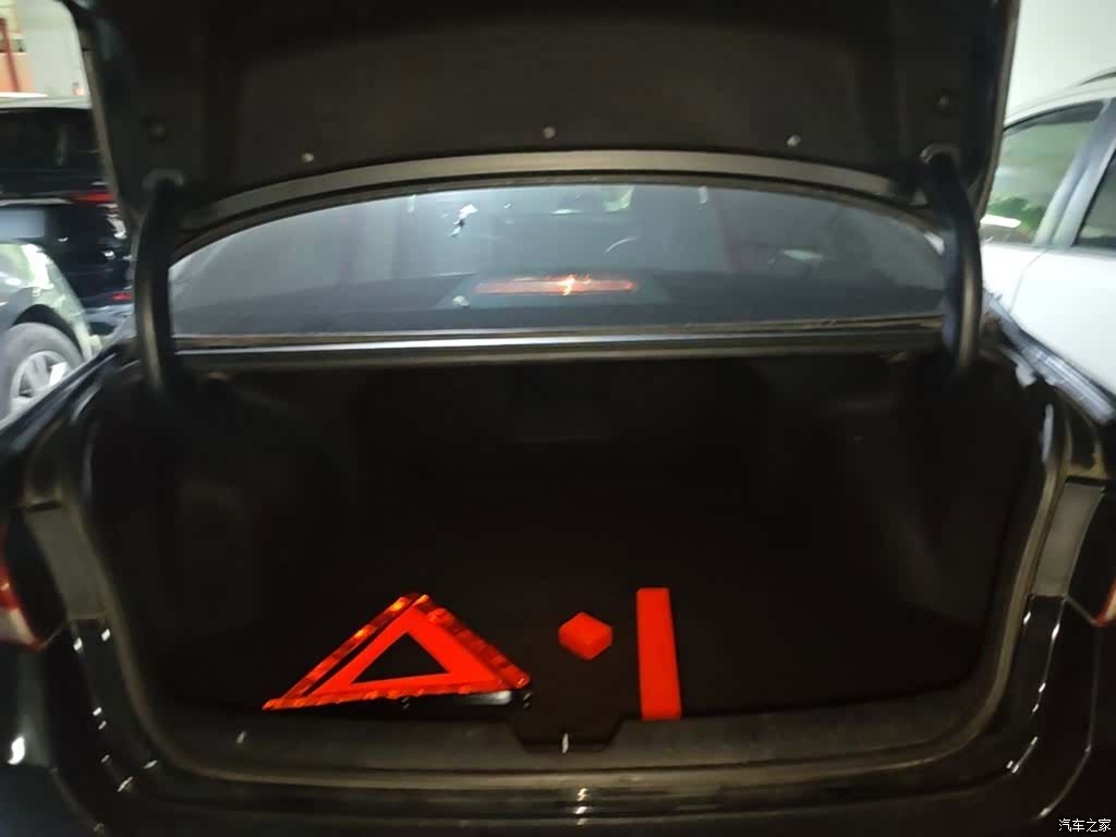 Kia K5, 2016 15