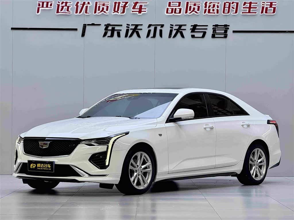 Cadillac CT4