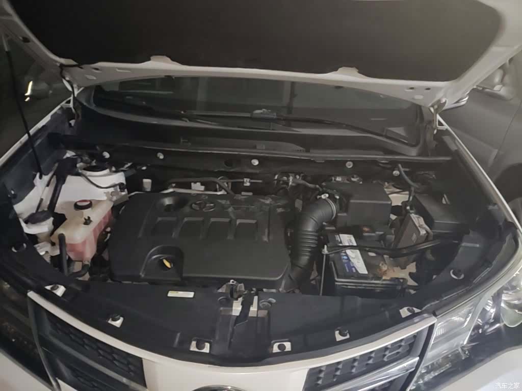 Toyota RAV4, 2016 16