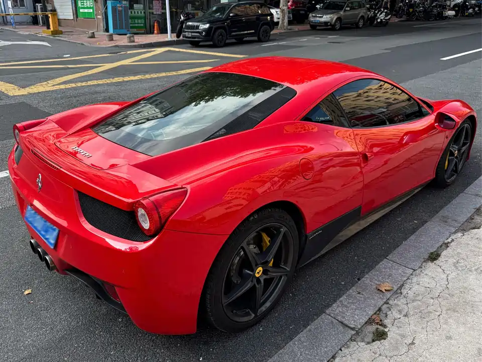 Ferrari 458