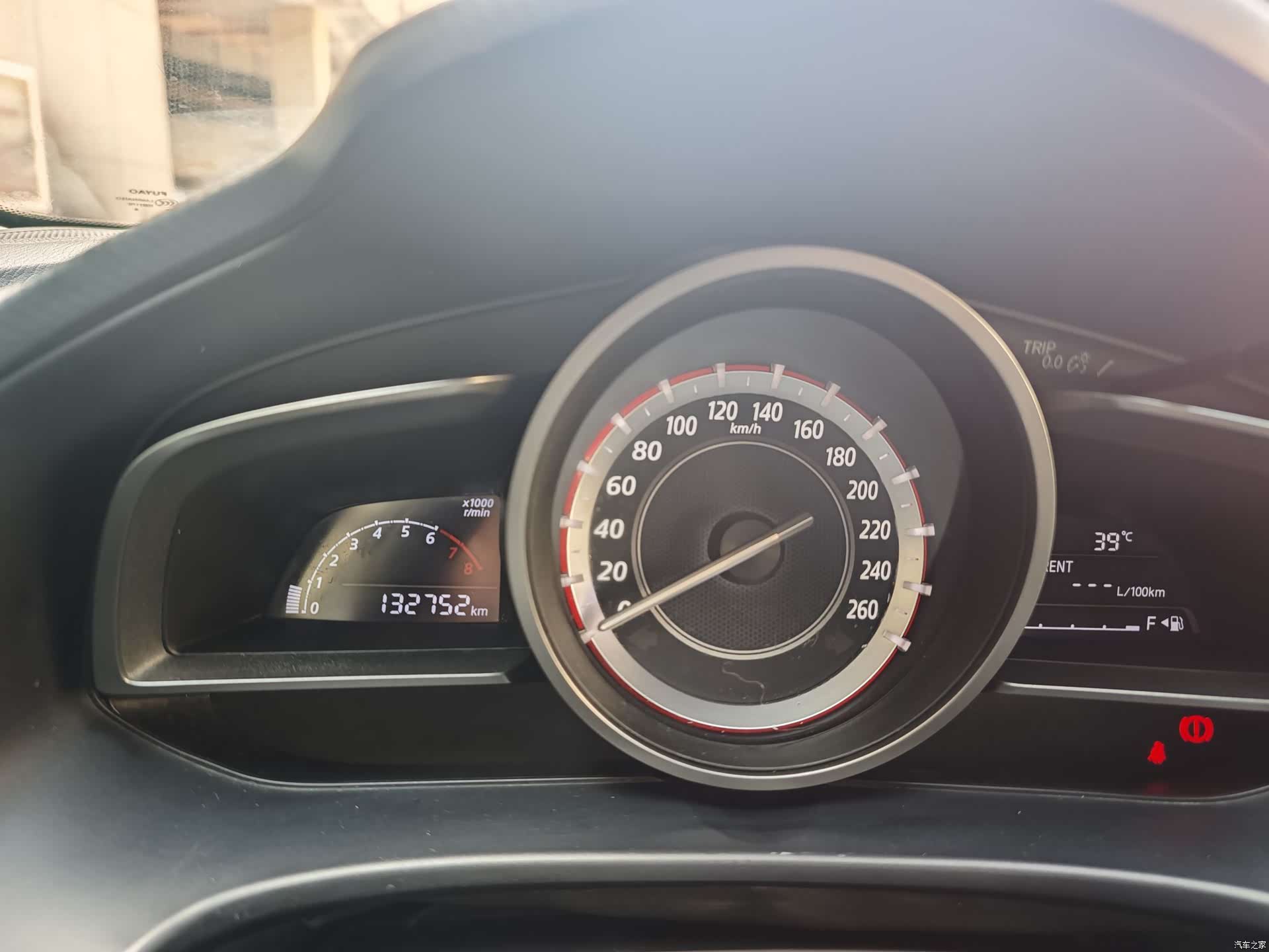 Mazda Mazda3, 2015 11