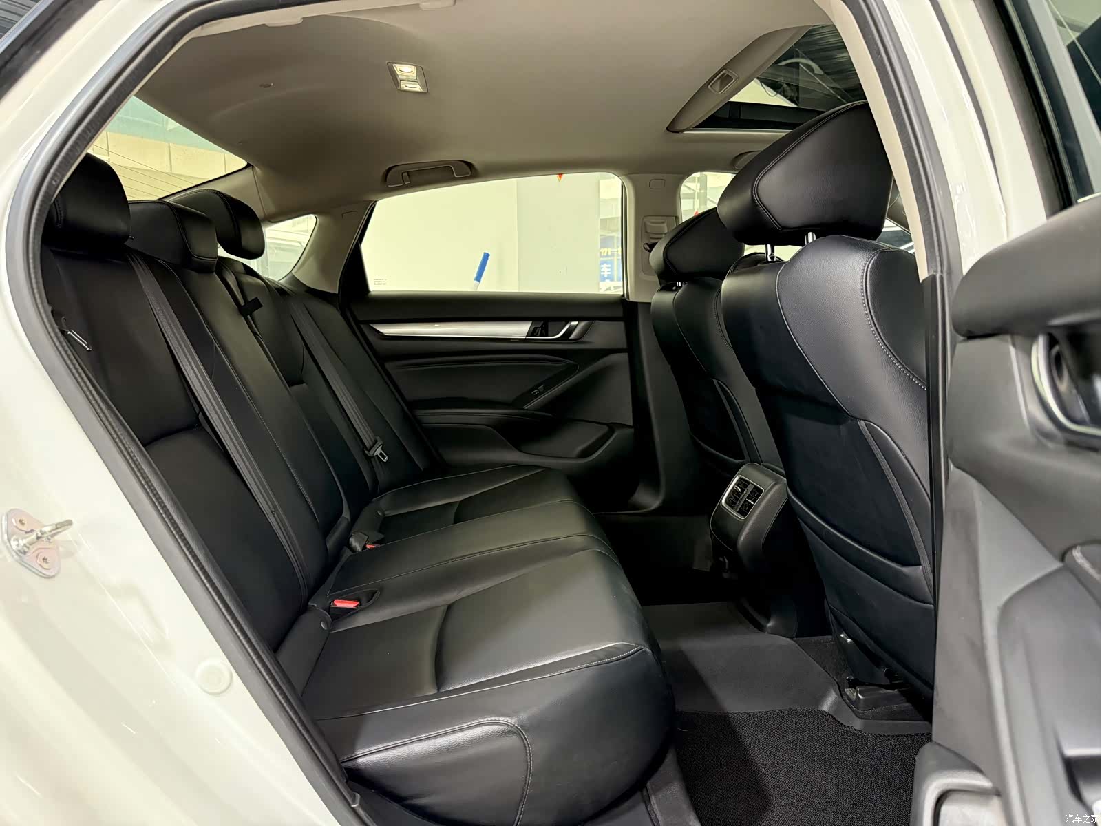 Honda Accord, 2019 14