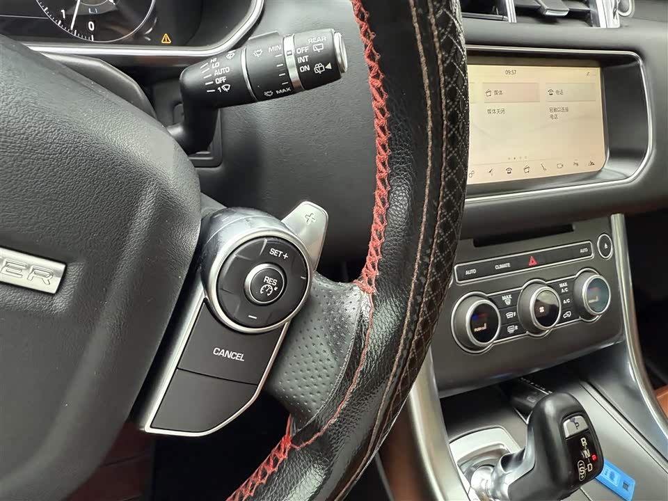 Land Rover Range Rover Sport Land Rover Range Rover Sport