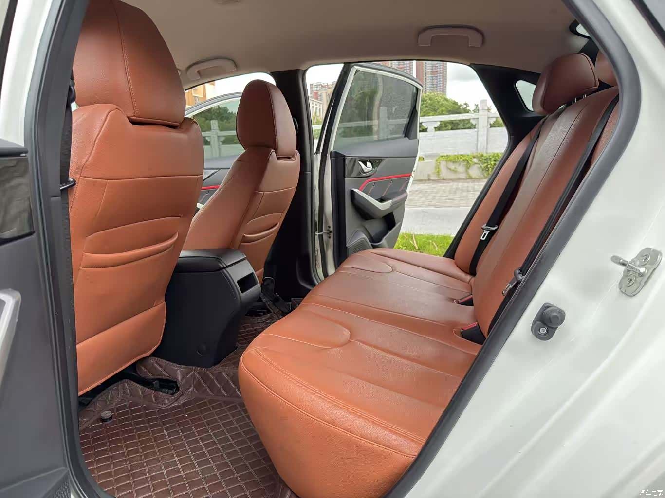 Nissan D60, 2018 8