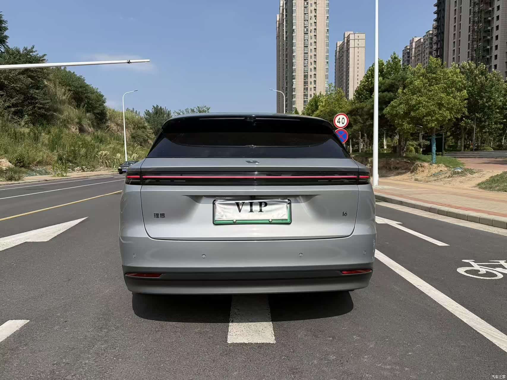 Li Auto i6, 2026 12