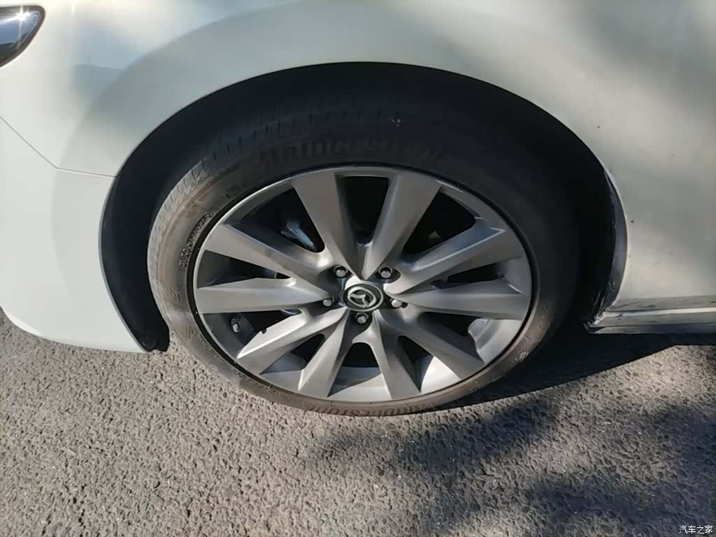 Mazda Mazda3, 2024 23