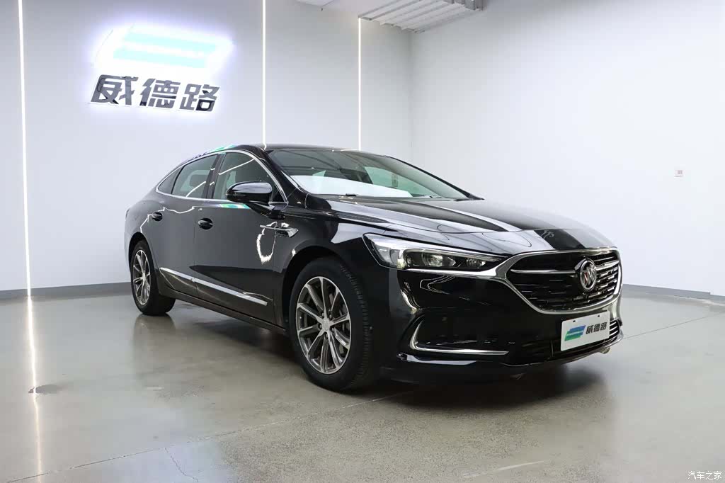 Buick LaCrosse, 2022 3