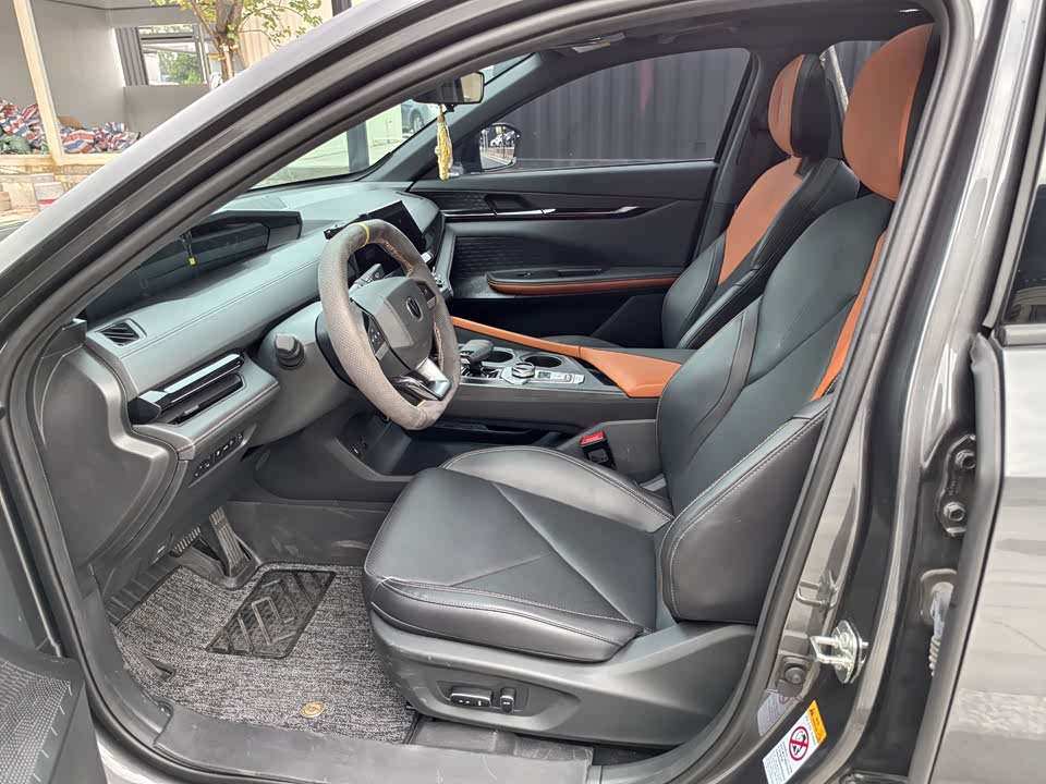 Changan UNI-V Smart iDD