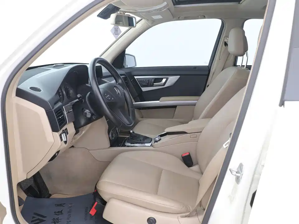 Mercedes-Benz GLK grade