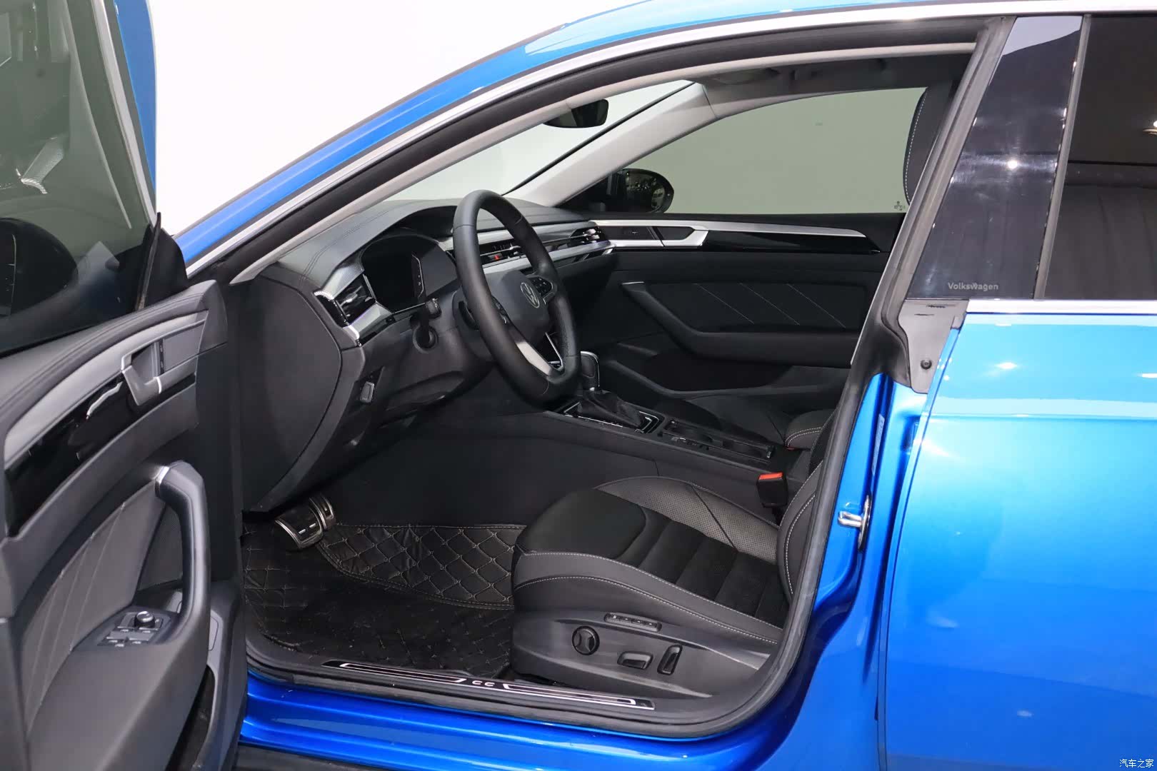 Volkswagen CC, 2021 11