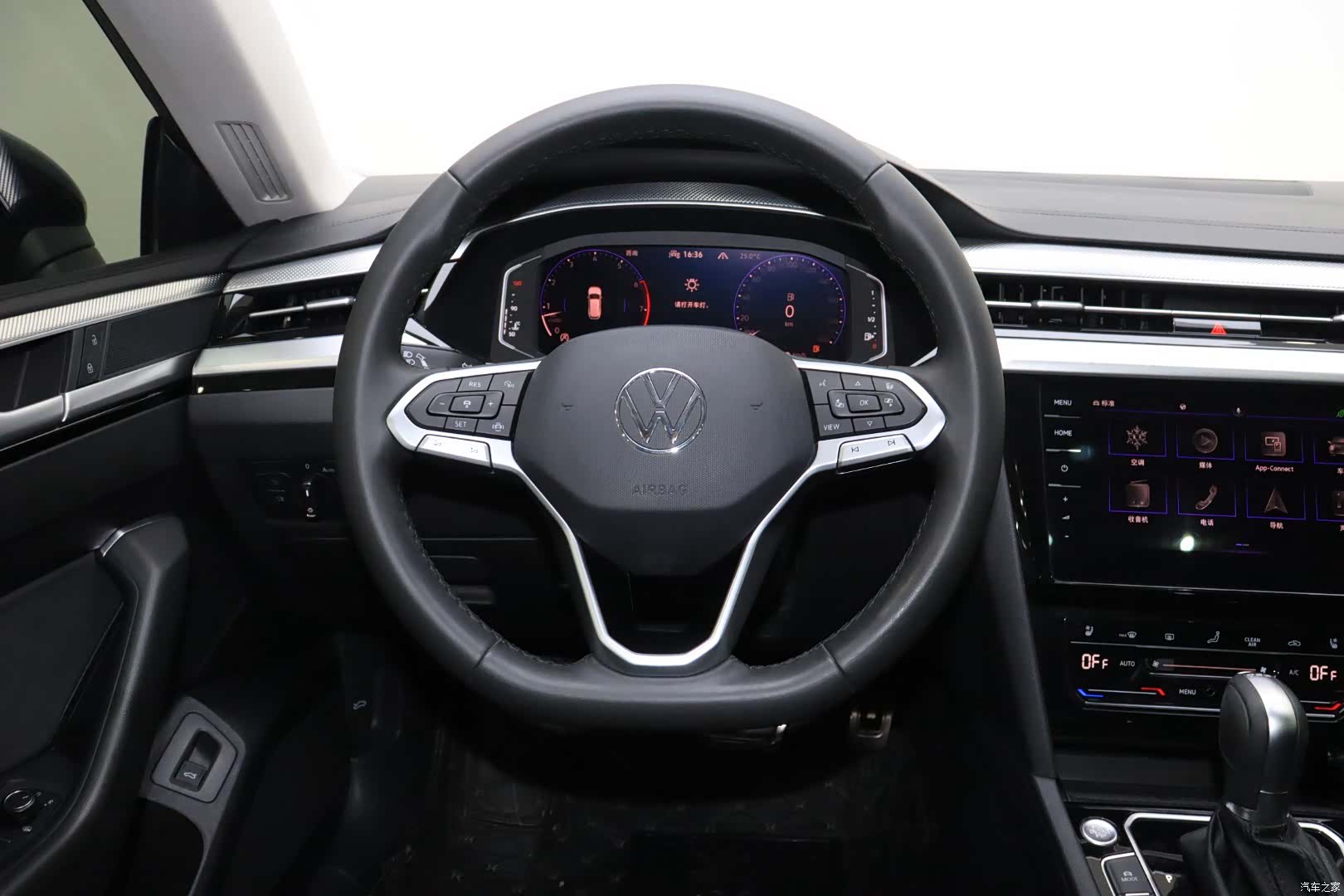 Volkswagen CC, 2021 15