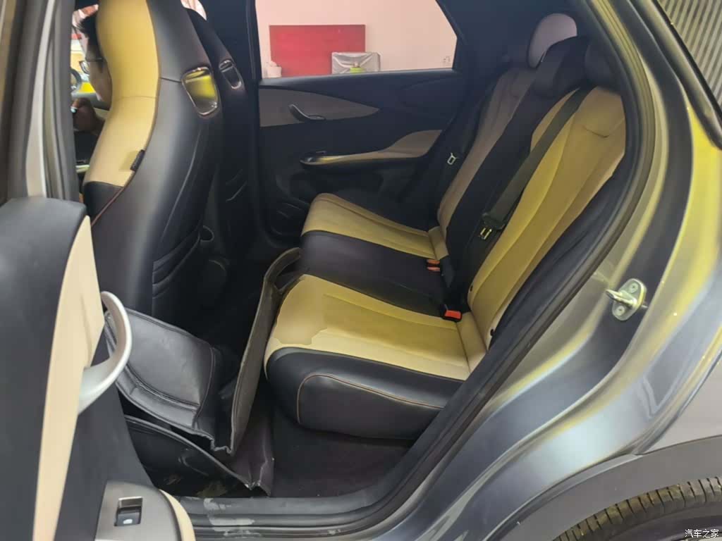 BYD Dolphin, 2023 17