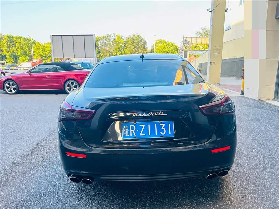 Maserati Ghibli Maserati Ghibli