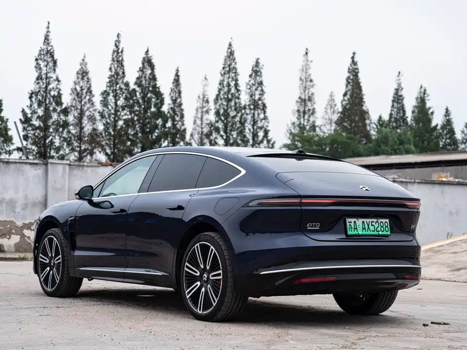 NIO ET9