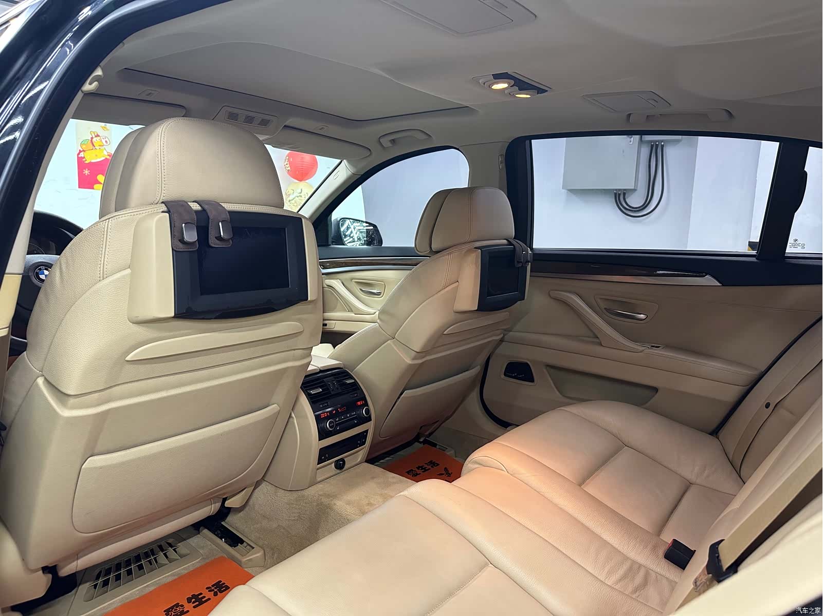 BMW 5 Series, 2012 18