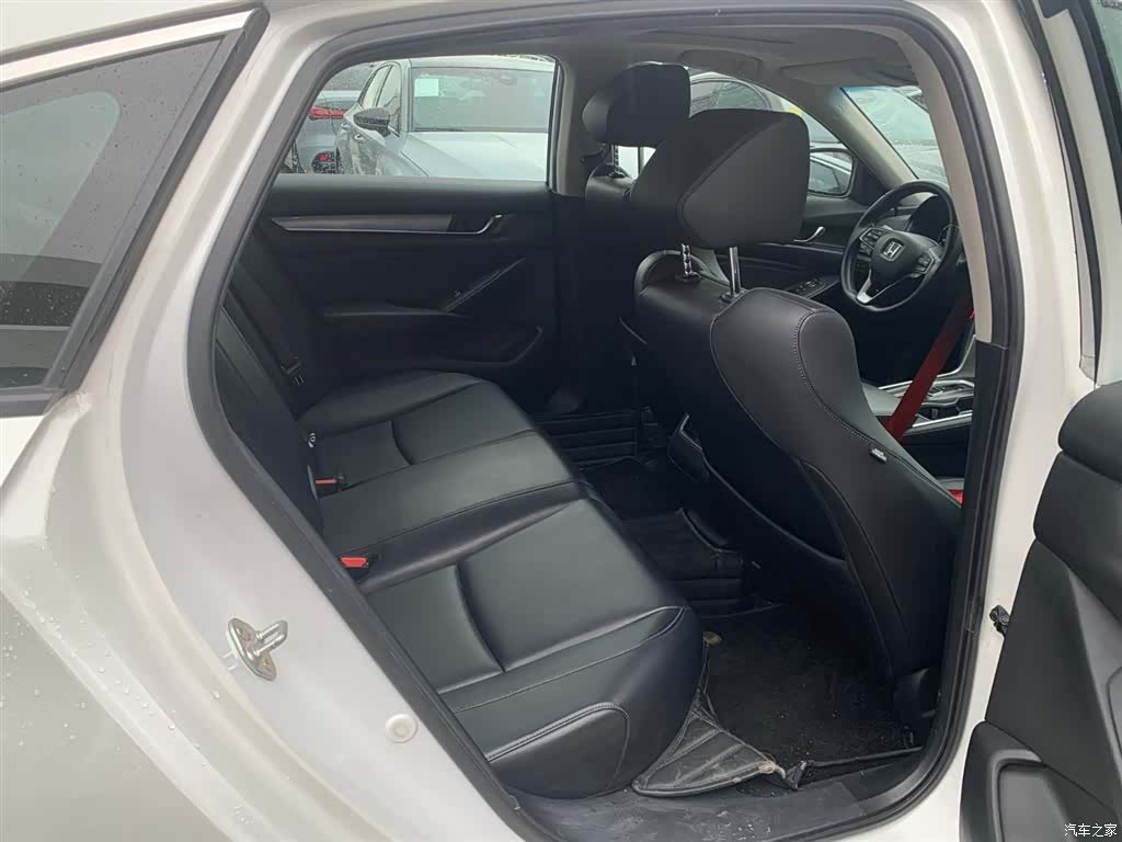 Honda Accord, 2018 8
