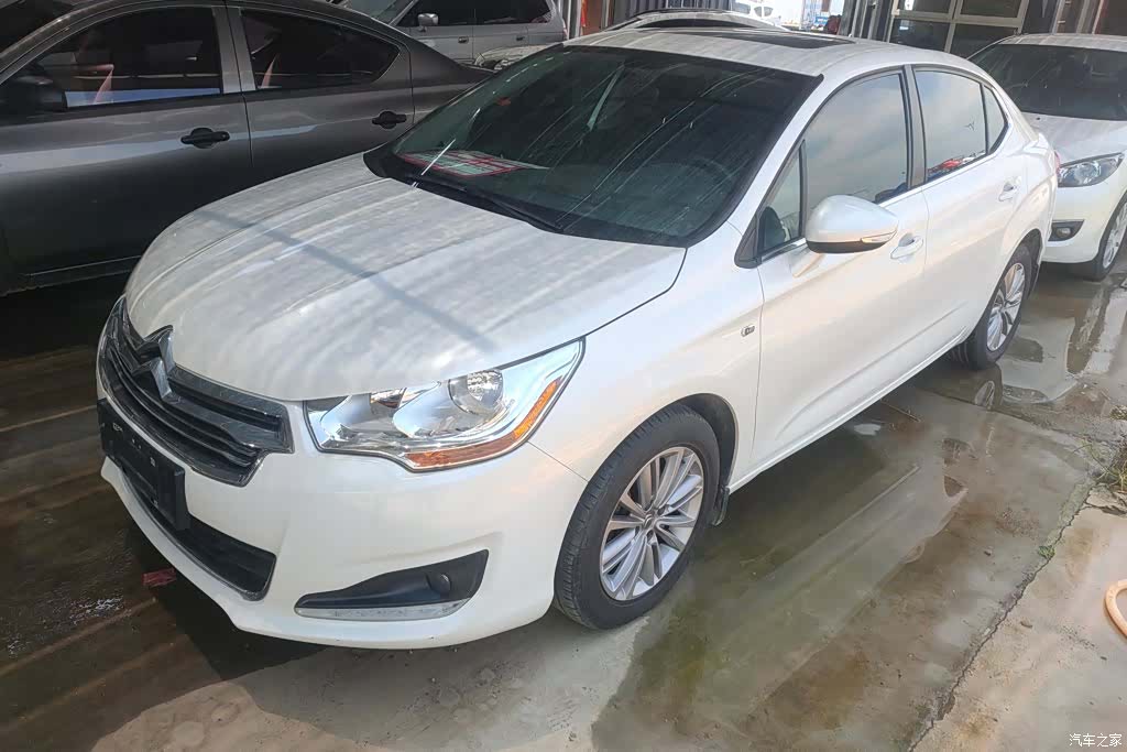 Citroen C4, 2016 1