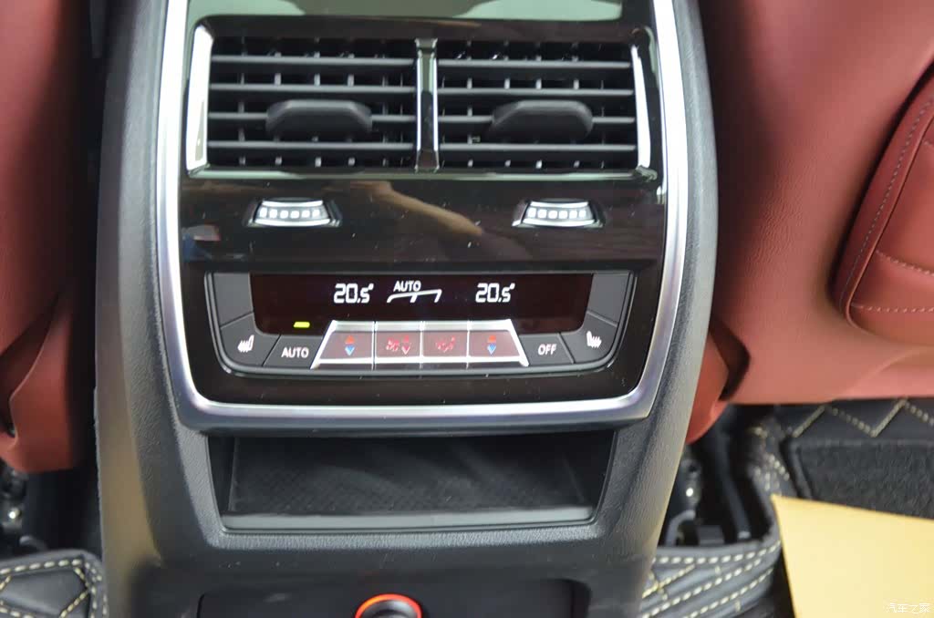 BMW X5, 2026 11
