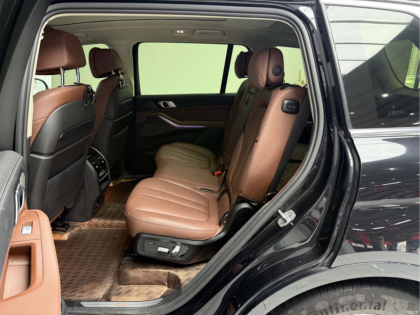 BMW X7, 2021 9