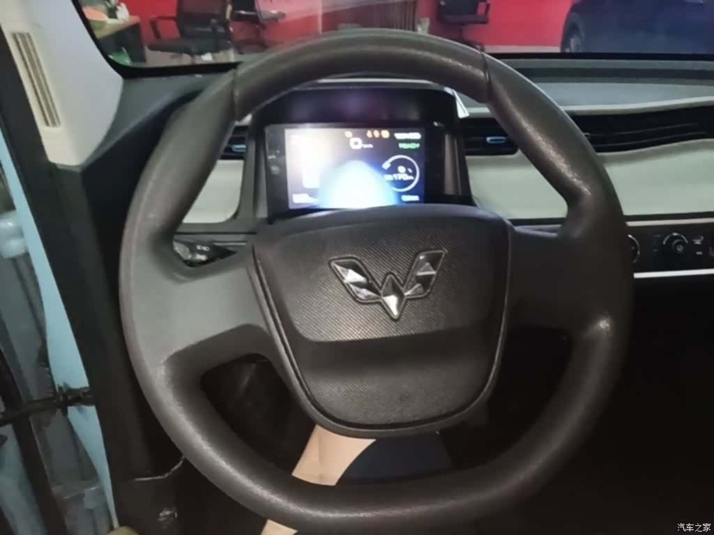 Wuling MINIEV, 2021 11