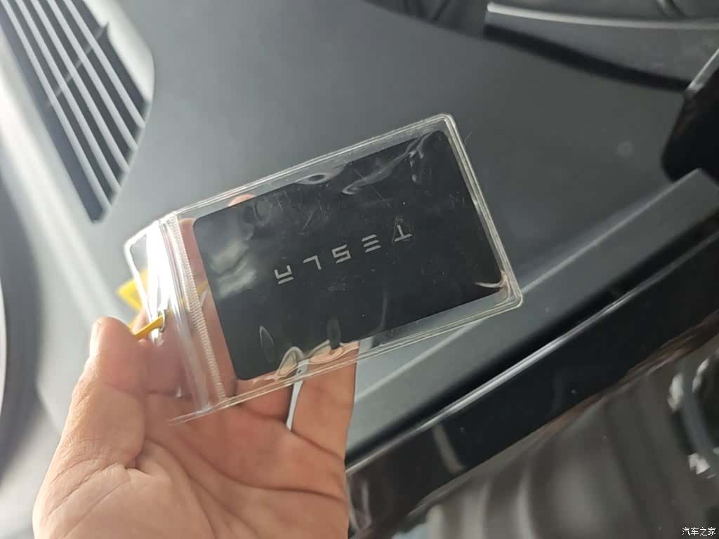 Tesla Model Y, 2021 9